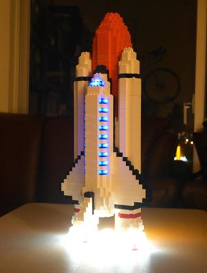 LightStax_EU's tweet photo. @GamingGadgetsDE Kennt ihr LIGHT STAX schon? Ergänze deine wunderschönen #LEGO Kreationen mit LED Licht. https://t.co/M9Oqa1Y6iF