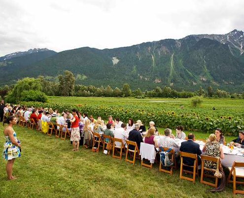 Tom_Herbert_'s tweet photo. Build longer tables not higher walls https://t.co/3ijzjwpA1T