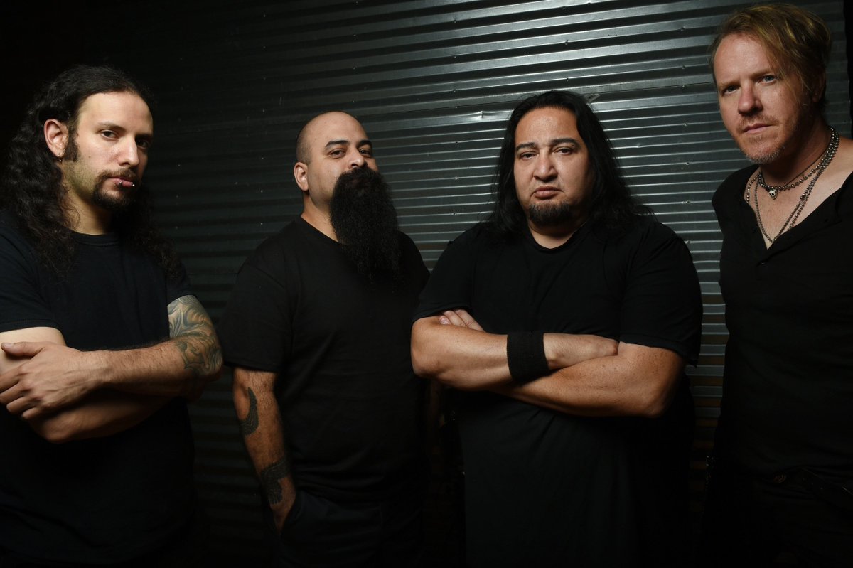 Trutnoff's tweet photo. Fear Factory on Festival @Trutnoff #FearFactory #FearFactorySLC #fearfactoryUK https://t.co/uD3VTbe6kQ