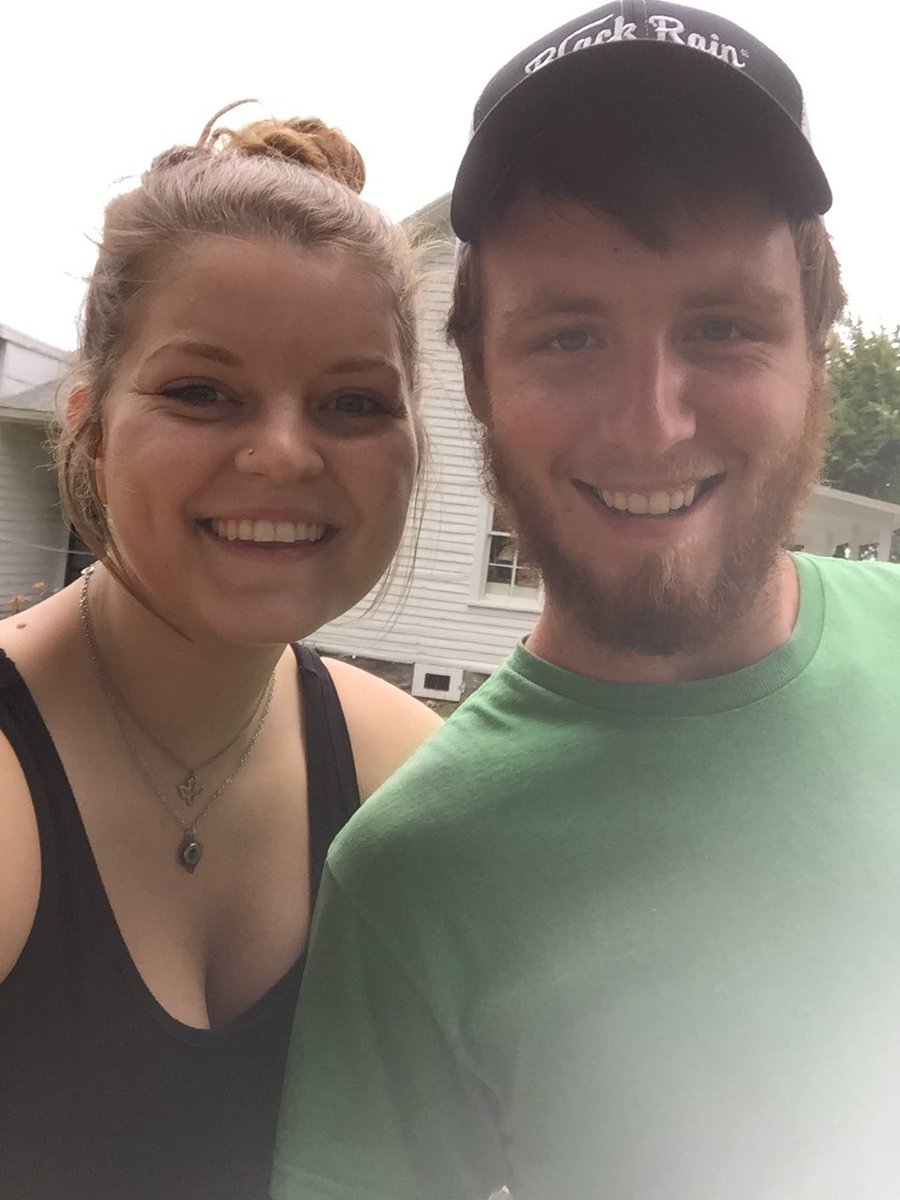 ivory_daze's tweet photo. He drove an extra hour just to show me the Little House on the Prairie. ☺️ https://t.co/Z4k6YqvNXD