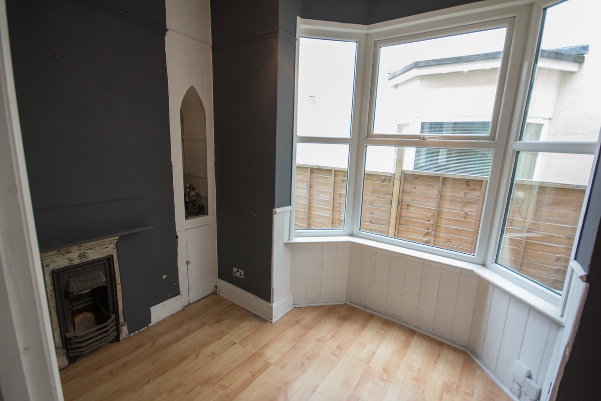 Strong Island Co tweet media