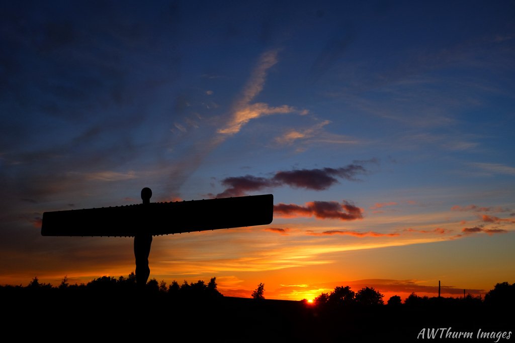 pumpkin_uk's tweet photo. Hi #northeasthour can't stop and missed last night, was out doing this... https://t.co/ALfg6FnGg0
