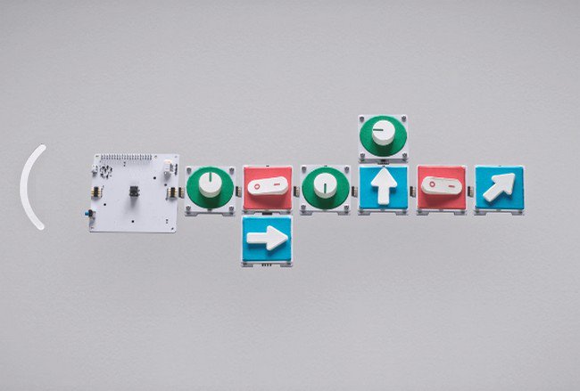 redusers's tweet image. Google presentó #ProjectBloks, un sistema para que los chicos aprendan a programar ow.ly/nUT6301Ip0j