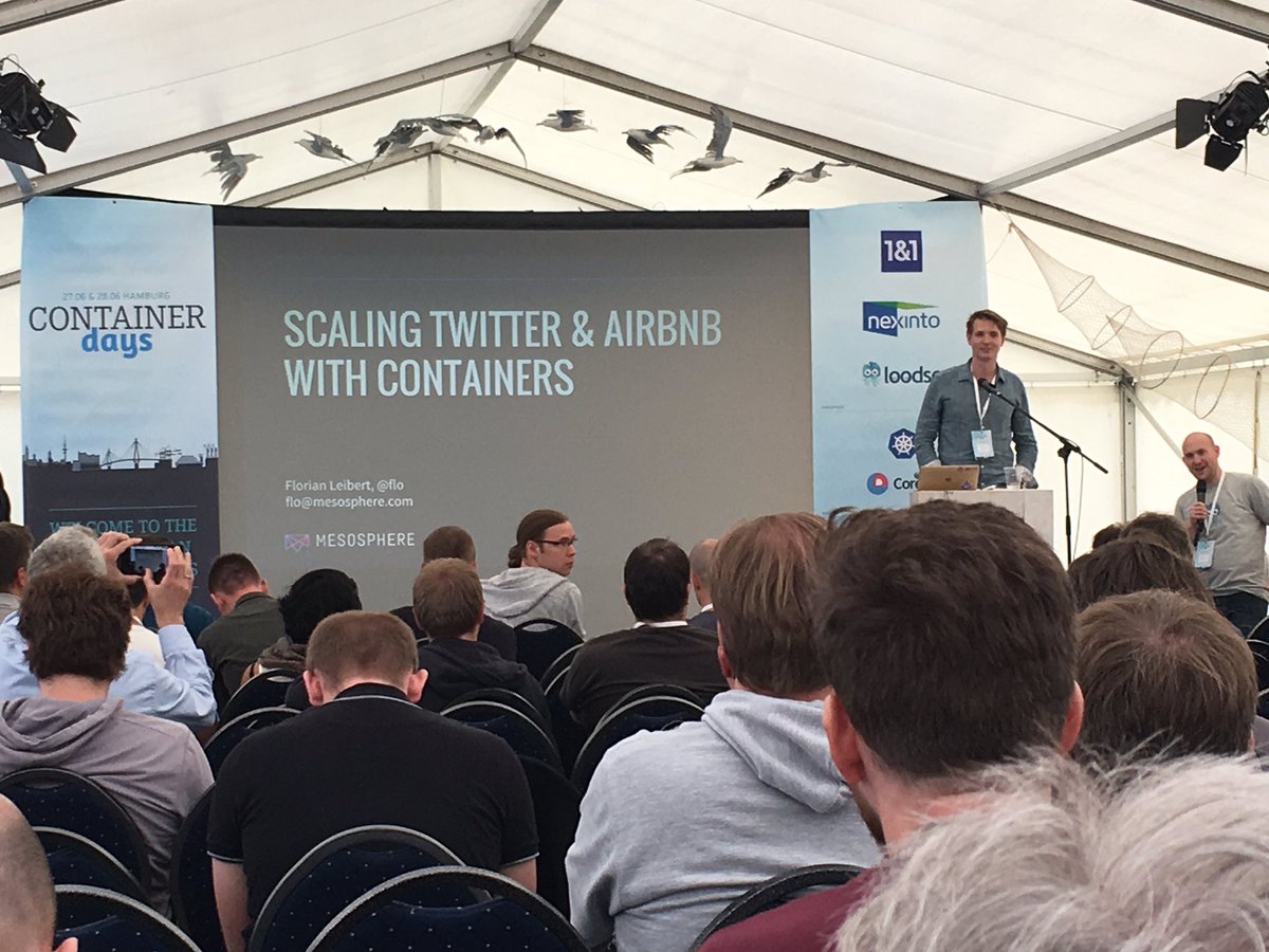 brgmn's tweet photo. Spontaner Talk von @flo #mesosphere zur Skalierung von Airbnb und Twitter. Yess! :) #containerdays #scalebig https://t.co/xPS737tip9