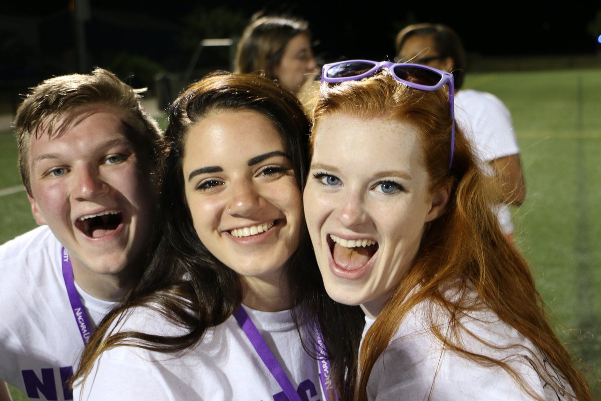 Photos from last night are up on Flickr (ow.ly/WmZ4301IqHo) &amp; Facebook (ow.ly/4j2Q301Ir2D)! #Niagara20