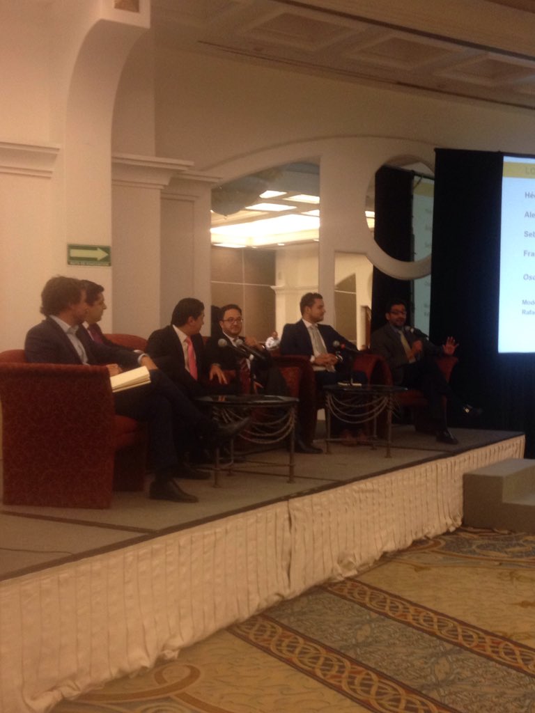 BritChaMexico's tweet photo. Iniciamos nuestro desayuno de #Midstream retos y oportunidades de la Reforma Energética https://t.co/X0n6BezvxL