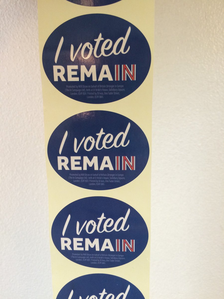 julianhuppert's tweet photo. Come to Cambridge Guildhall today at 5 for our #cambridgestays rally - and collect your 'I voted remain' sticker #fb https://t.co/yPTiyfPw5k