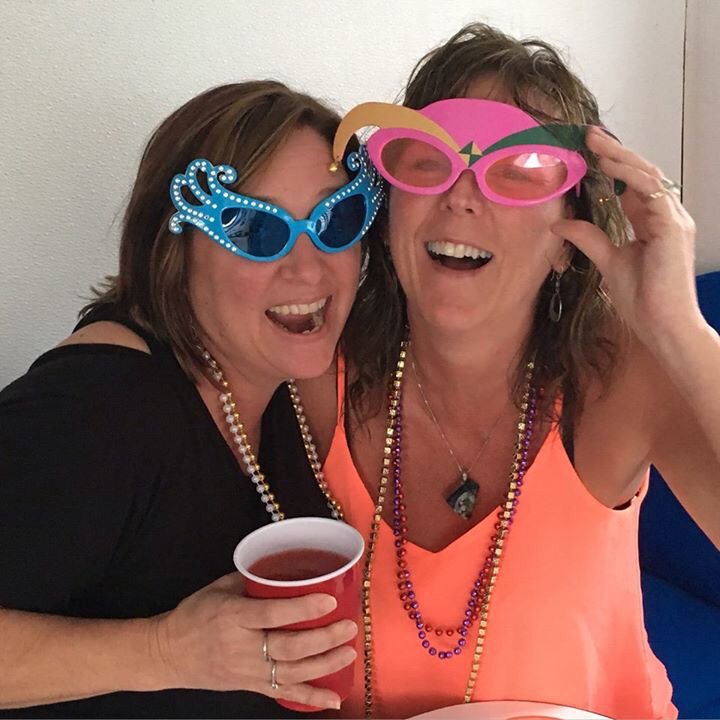Happy 50th to my bestie, my absolute fave party girl <a href="/lisamk20/">Lisa K</a>! #fabulous50 #onlyasoldasyoufeel ❤️