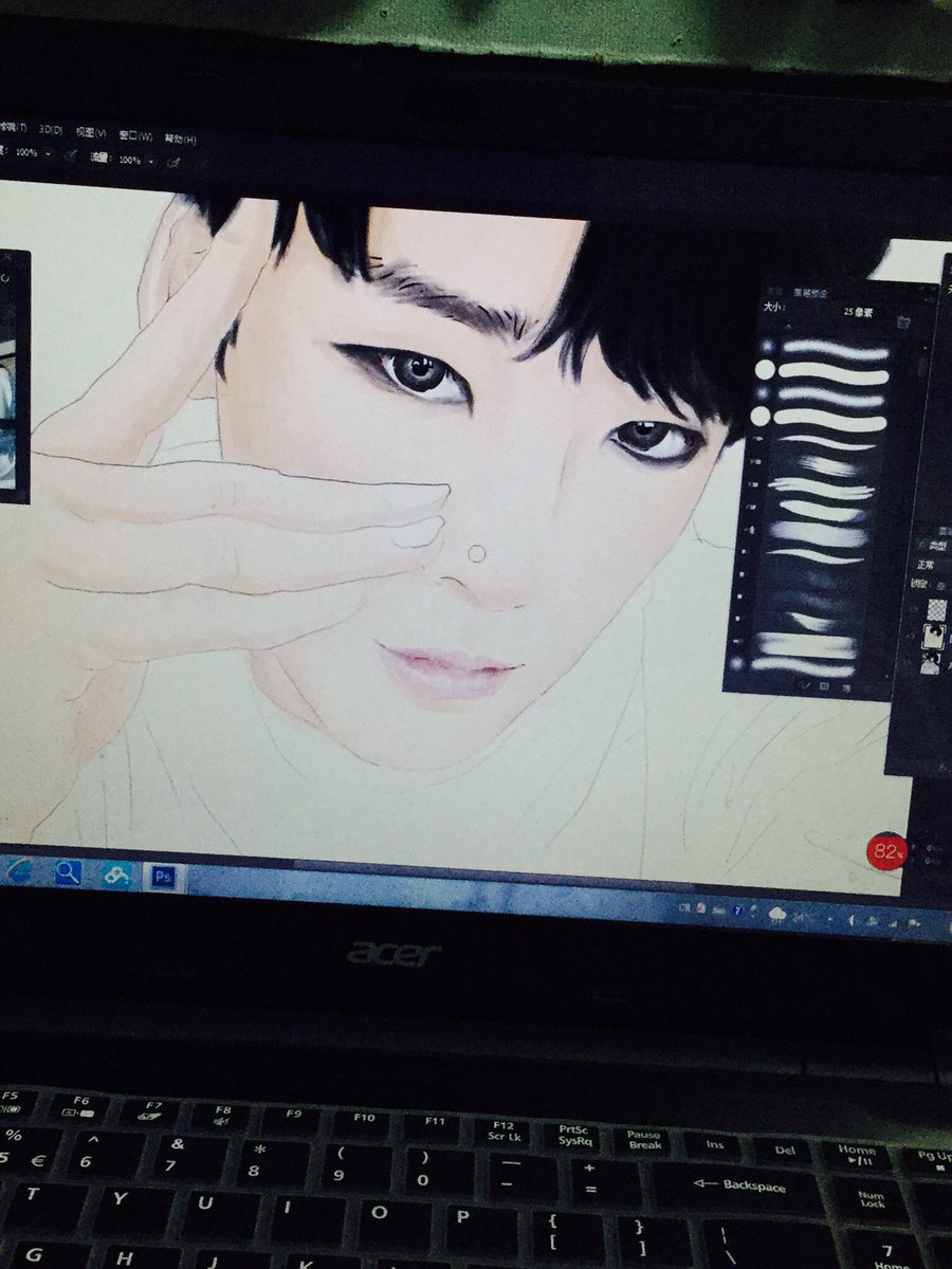 ouyang_BB's tweet photo. #UKISS #STALKER #fanart #kevinwoo #bytee #Chinakissme #unfinish 👀👀👀 Oh,let me guess..Can u see?@Kevinwoo91 Oppa,😭😭 https://t.co/pttRjjCiUJ