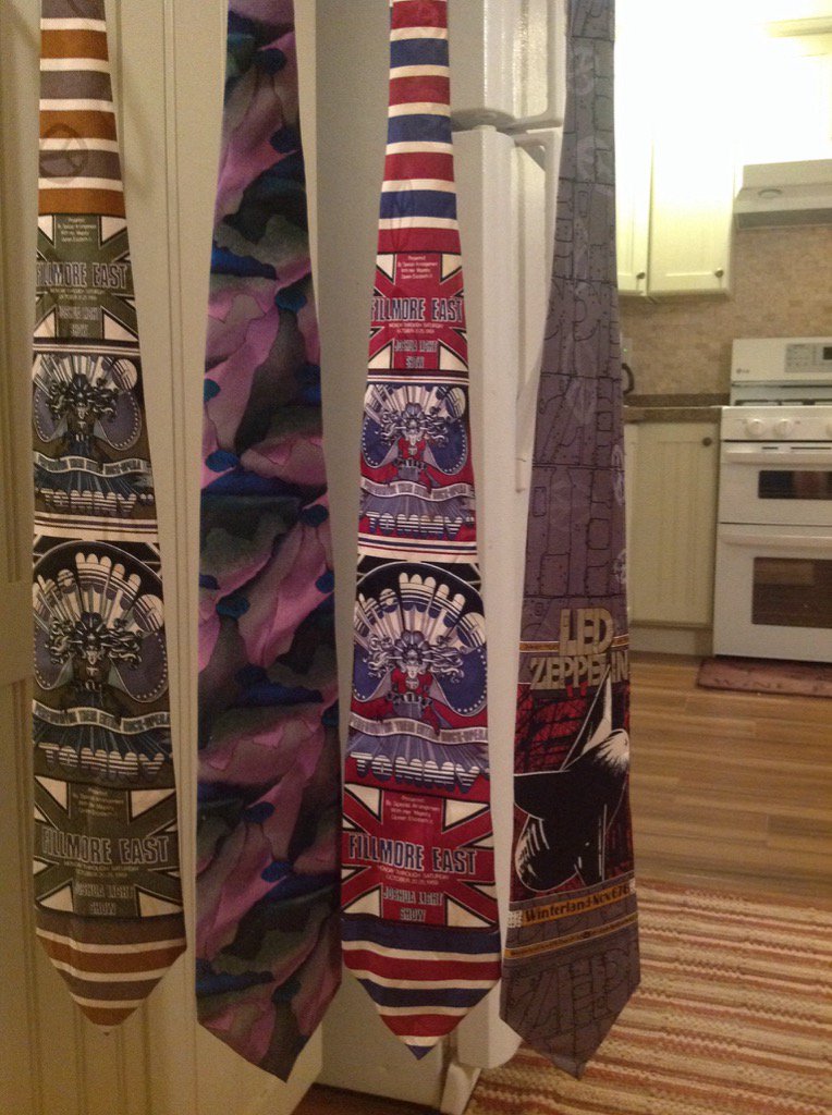 CaptainKickback's tweet image. Ties