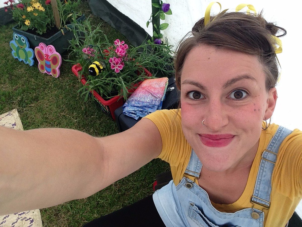 ThinkLightPlat's tweet image. Thanks to @homegrownffest for having Loopy Lou's Pop Up Theatre Garden!