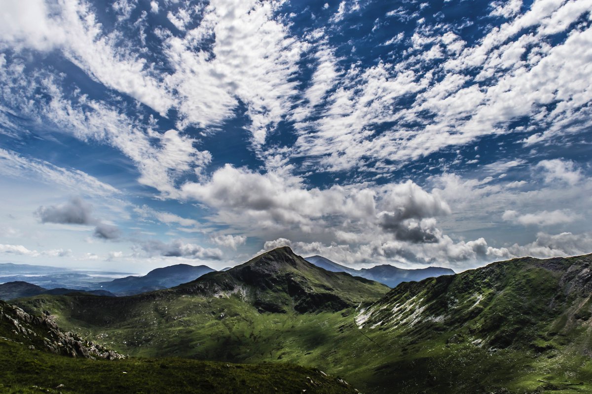ogwenfalls's tweet photo. Snowdonia, Wakin Path, clouds, North wales, UK  #snowdonia,#watkinpath#Northwales#mountians https://t.co/XfudL6UbT3