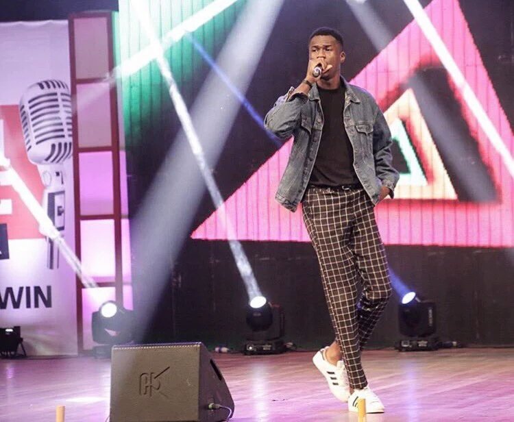 manlikefest's tweet photo. Catch him live on #DriveTimeWithDjReuben @1RealJoeyB frm 4-6pm on @luvfm995 @DJREUBEN995 https://t.co/nxy6LIVwCz
