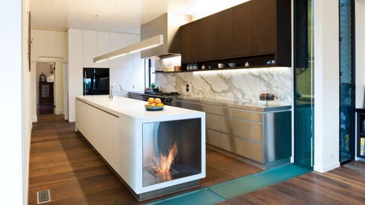 BainsFireplaces's tweet photo. The best modern fireplaces for your home https://t.co/Y7U1obuOkH https://t.co/kjWUAeJgVX