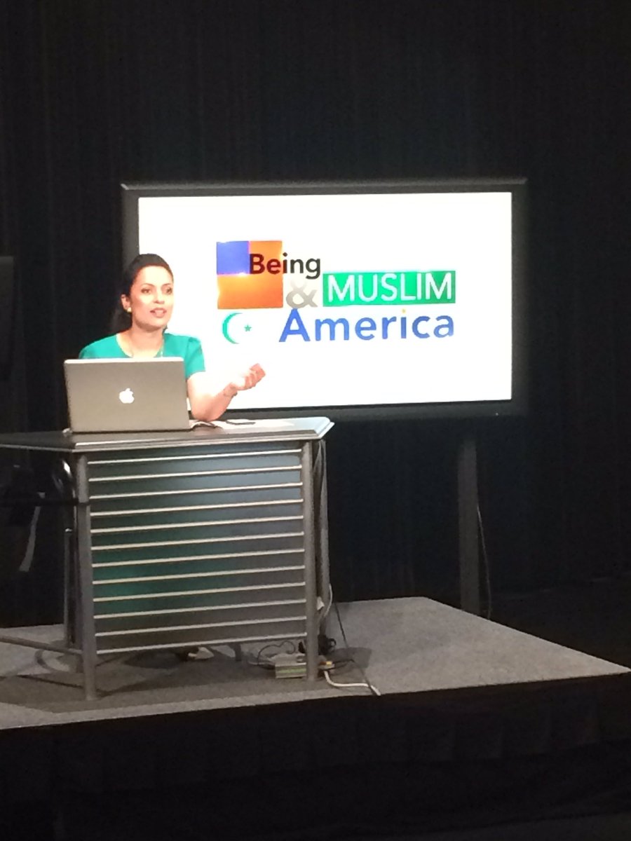 VOANews's tweet photo. The Young and Muslim in America event is also on Facebook Live. Join in and comment online! #YoungMuslimVOA https://t.co/tQ7BSlZROx
