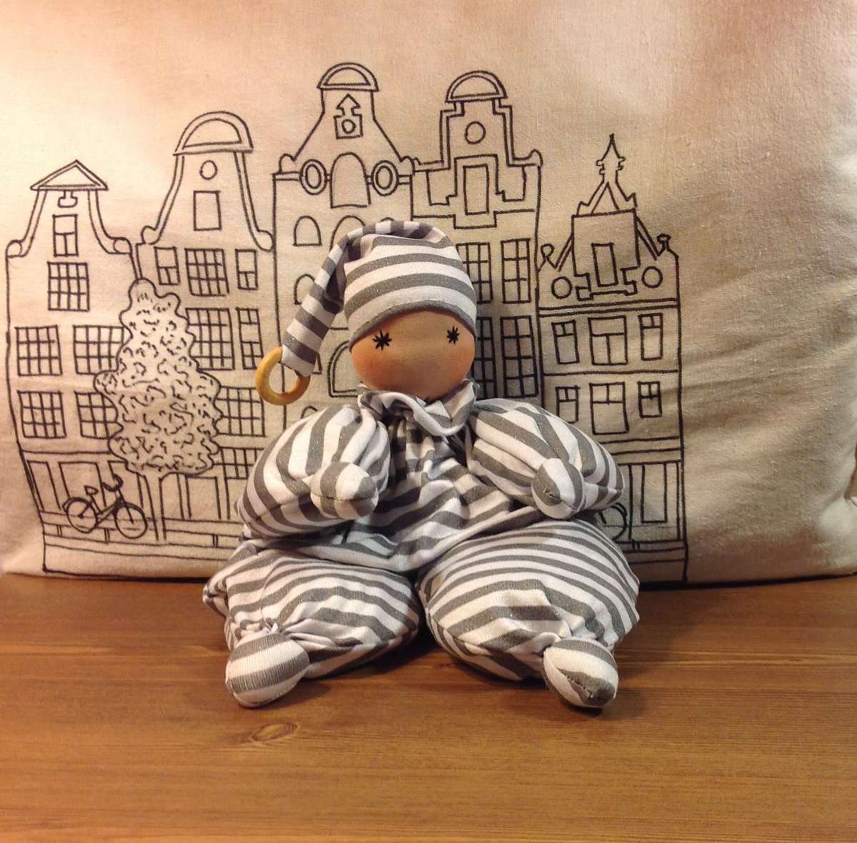 Natashaartdolls's tweet photo. https://t.co/oRNpJfLKhc #waldorfdoll #PATTERNandTutorial #makingdolls #SoftDollpattern #waldorfteethingdoll #newborn https://t.co/KuqoJqKdY7