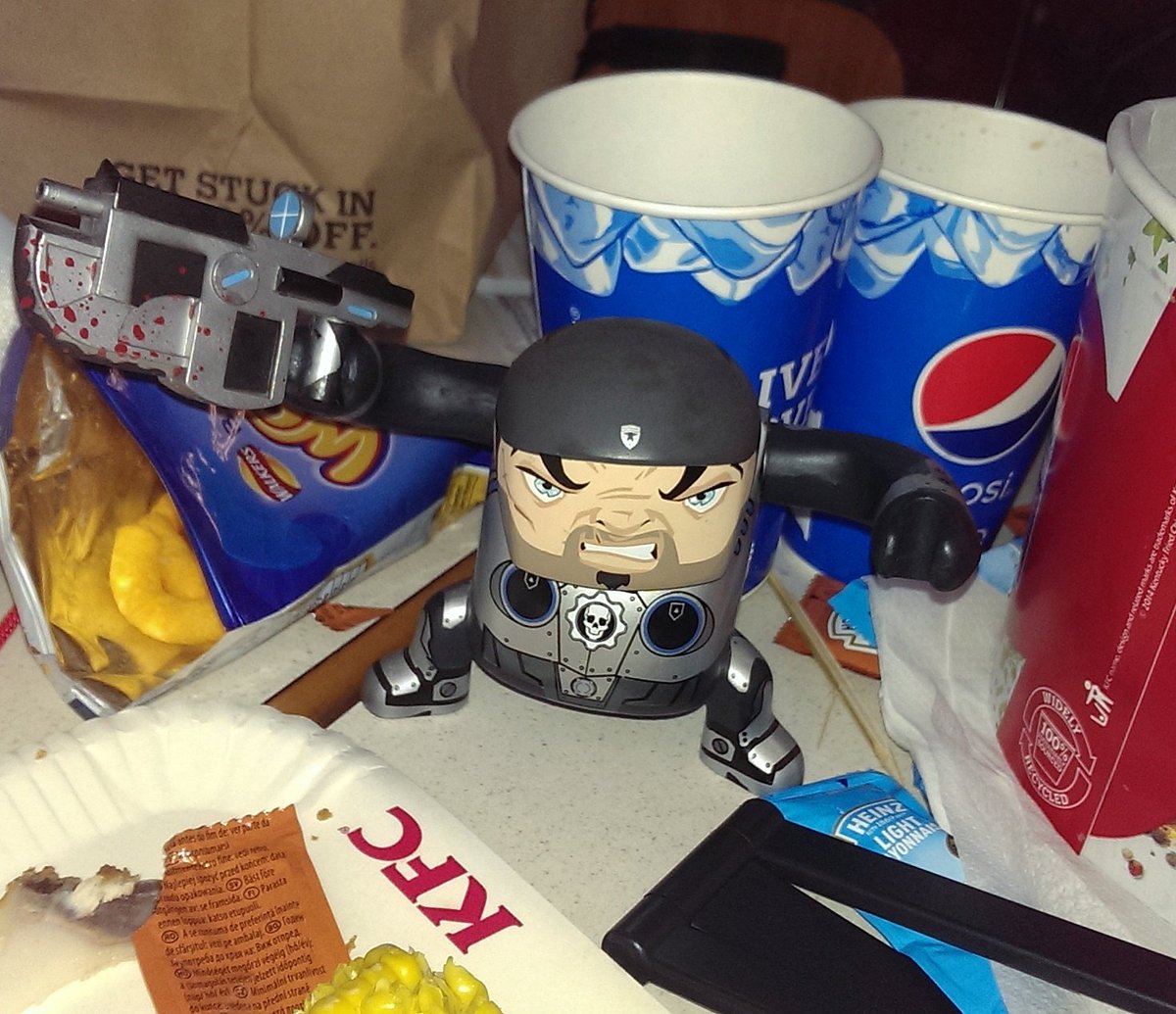 CogCouple's tweet photo. Took #minimarcus out for food, little beast ate all the chicken.... Poor #timmytheticker didn't get any.. https://t.co/0BR5ztLoP0