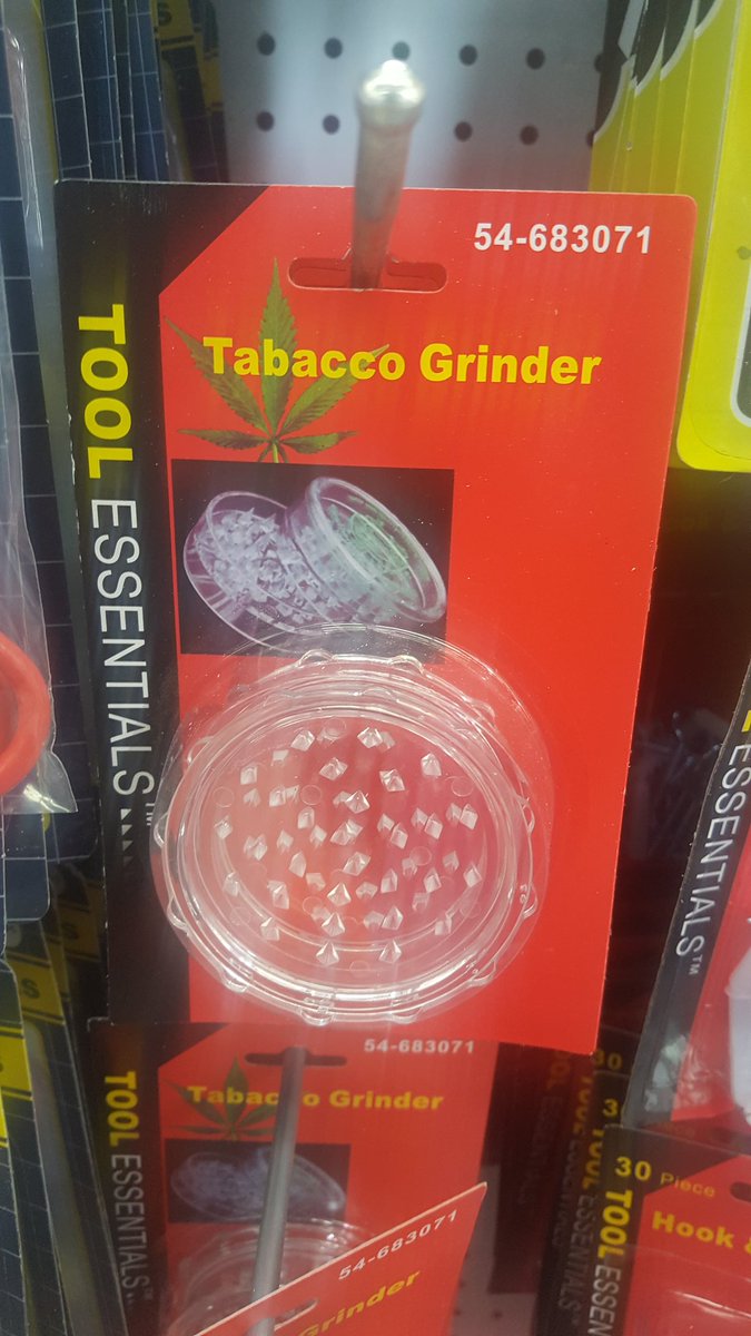 CloudCustomers's tweet photo. That's a funny looking tobacco leaf #99cents https://t.co/7CNZT9k68D