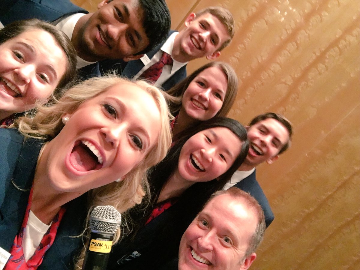 _aashtynn_'s tweet photo. It's been an awesome conference so far with these gr8 ppl!!! https://t.co/a9GnRSbz7l