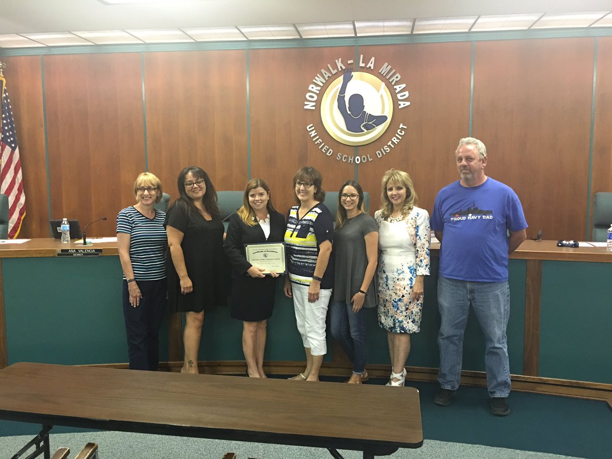 DullesDolphins's tweet photo. Thank you to the NLMUSD Board for recognizing Dulles' hard work with MTSS and our CA Gold Ribbon award! https://t.co/DbT9OlOAI5