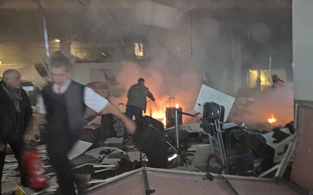 AAhronheim's tweet photo. #Turkish media reporting #Ataturk airport explosions may have been caused by grenades, but damage shows otherwise https://t.co/ZrLFu6uH09
