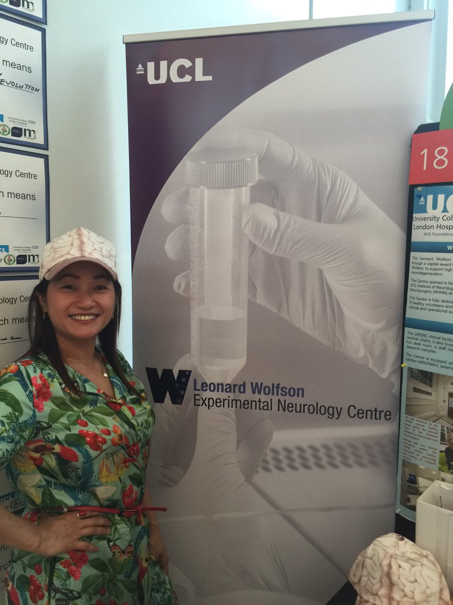 UrbanFloey's tweet photo. #thethinkingcap
#UCLH Clinical Trials day https://t.co/o0fTl8PoU8