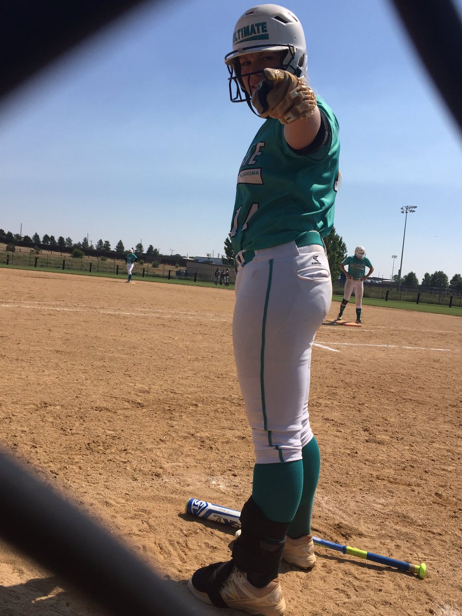 lori_ritz's tweet photo. 2 W's so far today! Play again at 6:00ππ» @toriritz14 #colorado #ultimatesoftball https://t.co/T4rOGFKrHT