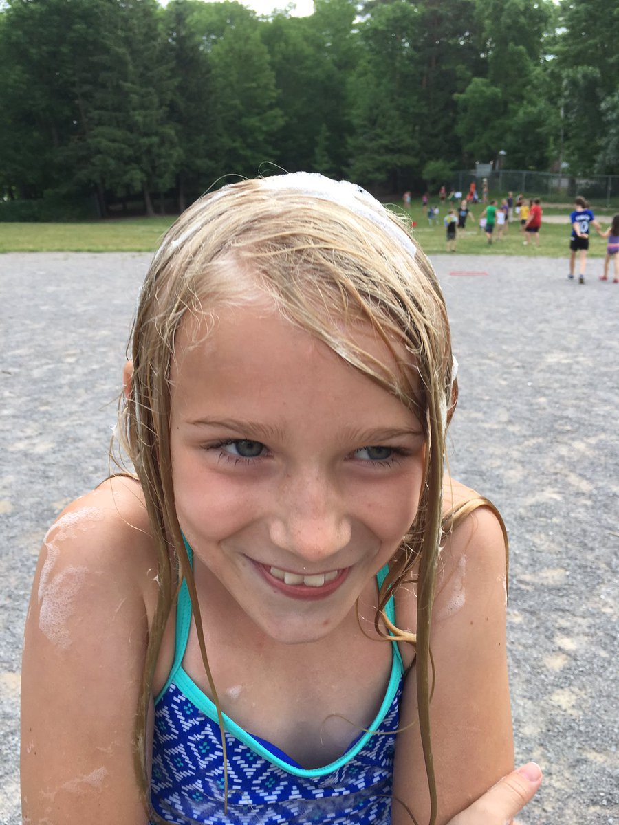 StPaul_LKFD's tweet photo. Playday! Thanks to our student leaders and Mrs Romain for organizing! #pvncfun https://t.co/WN1EJB9C9S
