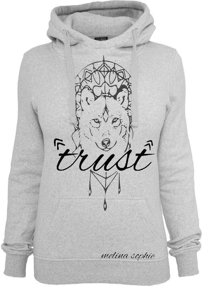 lealxbr's tweet photo. Die 2 würde ich so feiern weils einfach voll Melina ist :D #MelinasMerch 

Von @monamssu &amp; @cupcakiara https://t.co/eBsfrdntYH