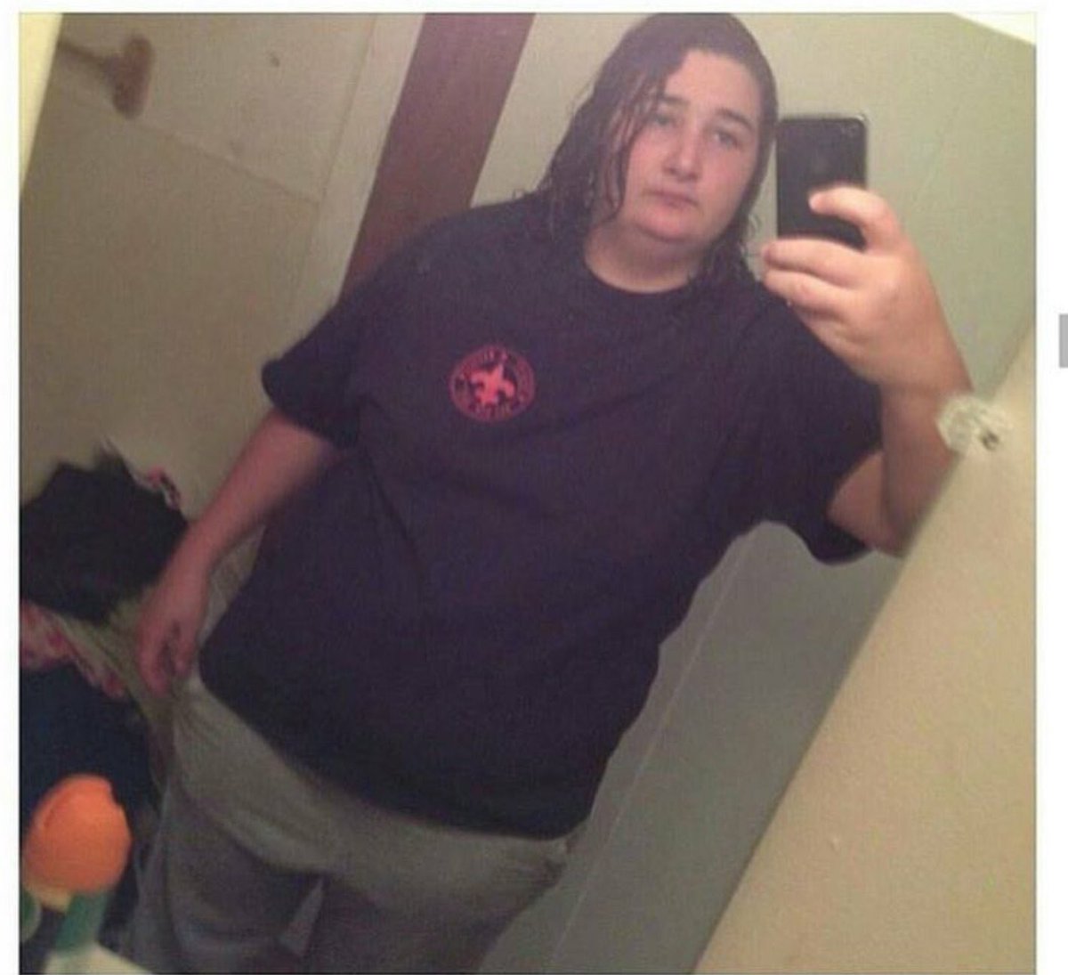 drunkamerica's tweet photo. Damn Ted Cruz really let himself go after his campaign ended https://t.co/ECHWtPze3q