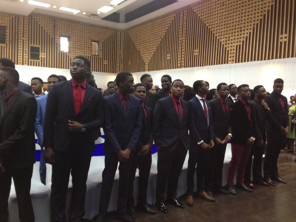 BridgeHouseNG's tweet photo. #1000RTs for these excellent young ladies and men #Conquerors #BridgeHouseGrad #ClassOf2016 #WeAreTheBridge https://t.co/azM7S4WmLe