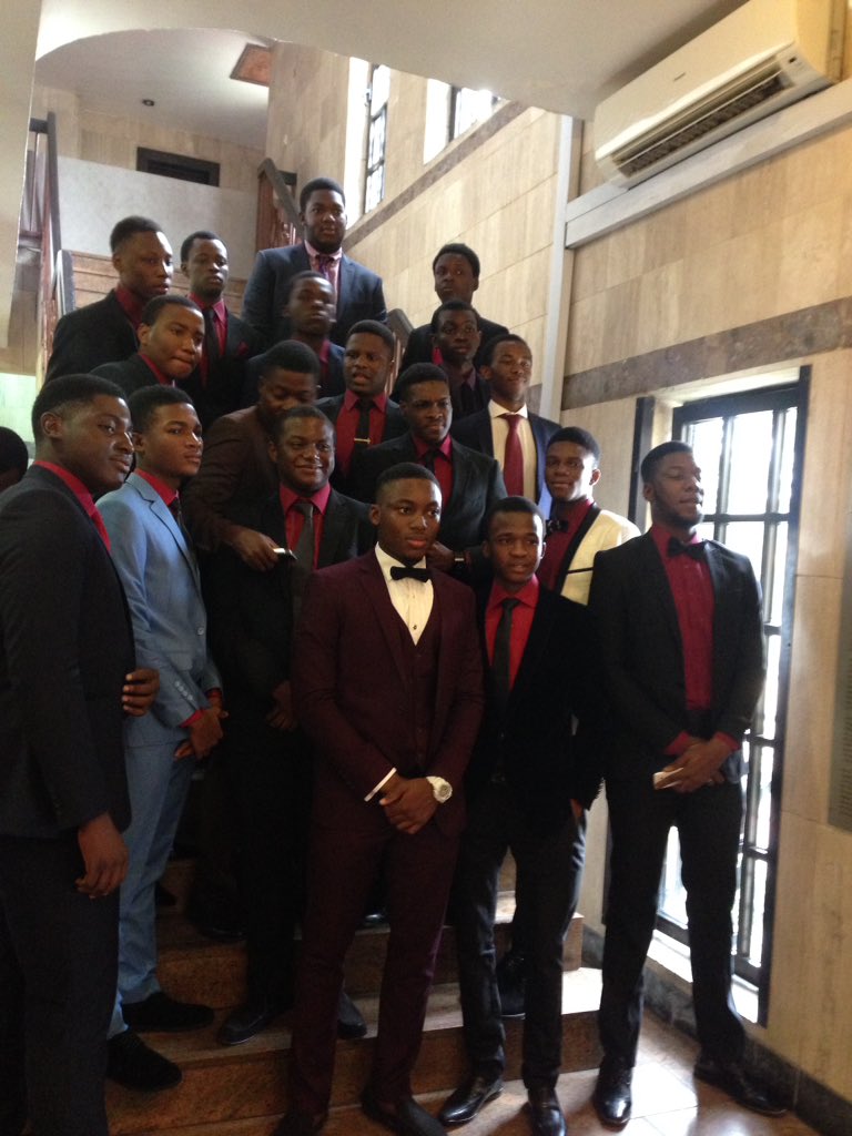 BridgeHouseNG's tweet photo. #1000RTs for these excellent young ladies and men #Conquerors #BridgeHouseGrad #ClassOf2016 #WeAreTheBridge https://t.co/azM7S4WmLe