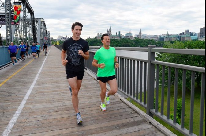 lajornadaonline's tweet image. Firman @EPN y Trudeau cuatro acuerdos bilaterales 
bit.ly/291BLwb