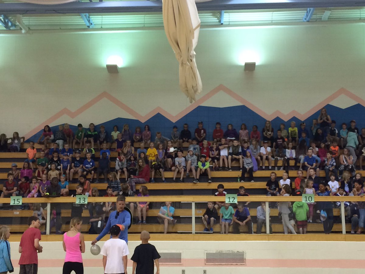 JackieRoot's tweet photo. How do you deal with a rain delay for sports day? Why a school wide game of Simon Says! #CCAspirit #rvsed https://t.co/i64wypLsOw