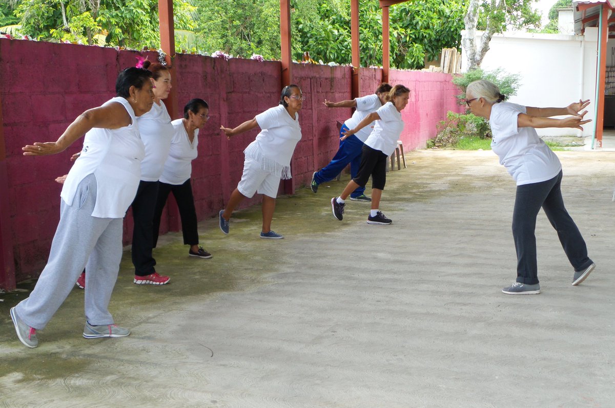 DifSiempre's tweet photo. Ofrece DIF Bacalar actividades para el mejoramiento  de la  salud de las  personas  adultas https://t.co/361FSOY6T7