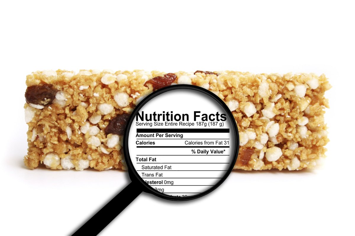 HarvardHealth's tweet image. Some protein bars are just candy in disguise, always read the nutrition labels: hvrd.me/gslW301ImJE