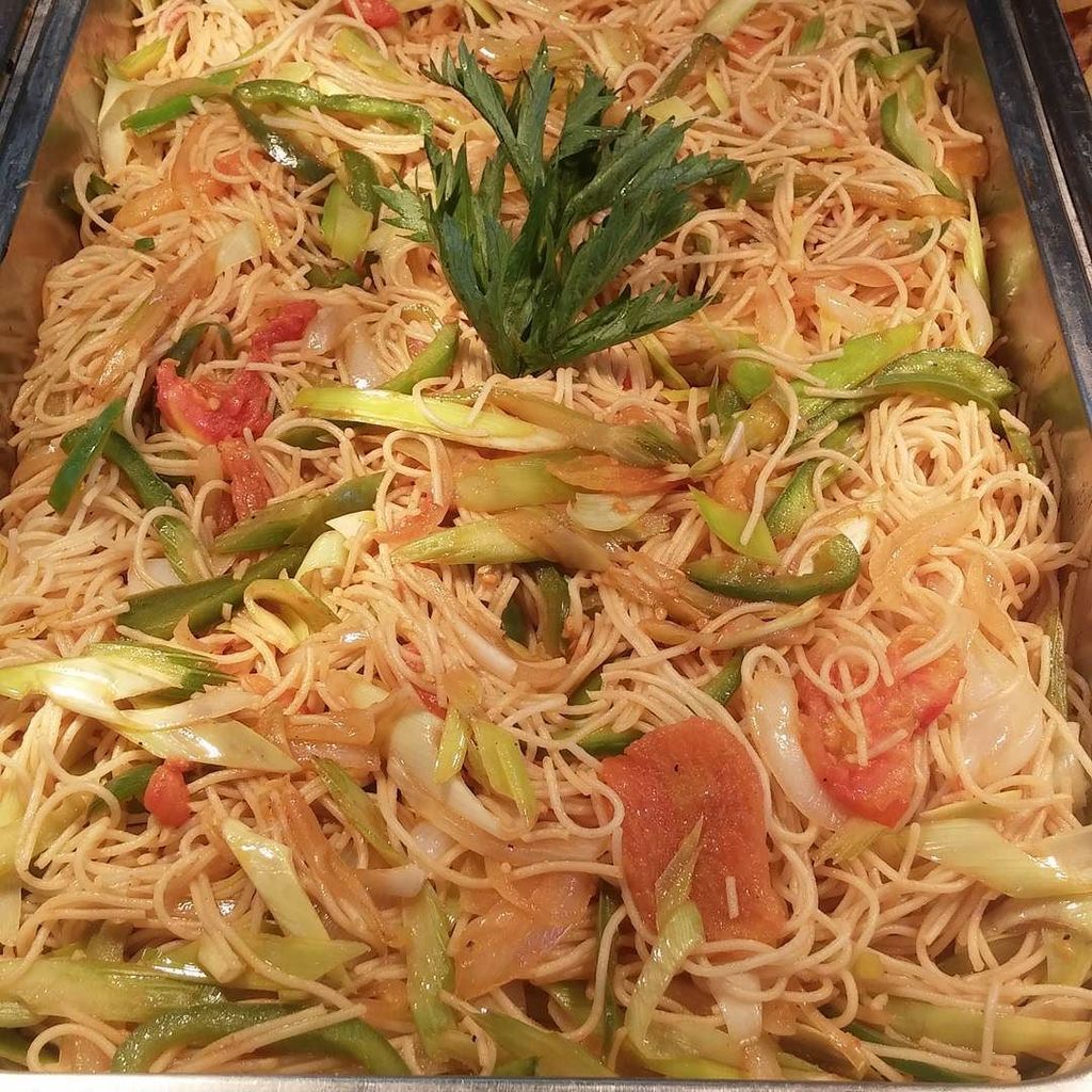 lolamorarest's tweet photo. Feliz martes...Porque una #pasta siempre nos encanta a la hora del #almuerzo...
#lolamora … https://t.co/dFE2kweygn https://t.co/epRfze9stC