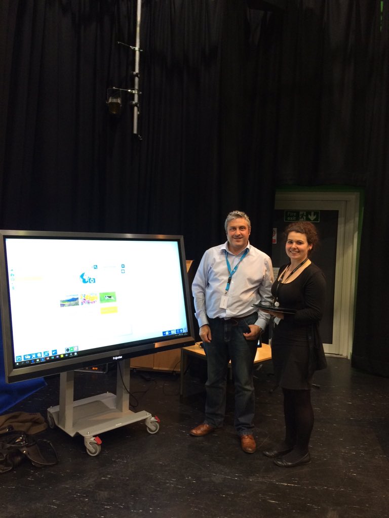 GaryTrotter123's tweet photo. Better than chocolate and champagne. Elaine Davies chooses her ProPresenter raffle prize.#tmdifferentiate @ProwiseUK https://t.co/2iitv96zJD