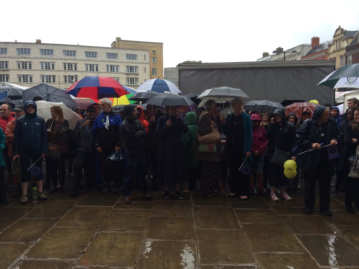 julianhuppert's tweet photo. Great crowd here for the #cambridgestays rally - despite the rain! #fb https://t.co/jIWIOKSFim
