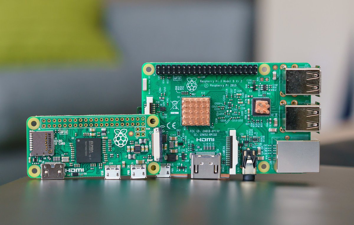 Stammy's tweet photo. I wrote 12,700 words about what you can do with @Raspberry_Pi &amp; how I built a digital frame https://t.co/wJWLzWNkGp https://t.co/mtppwNcDSX