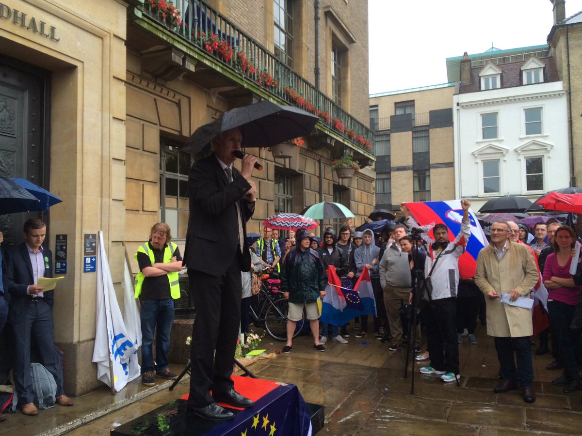 dottymcl's tweet photo. Cambridge MP @DanielZeichner says he will not vote to take Britain out of the EU. @BBCCambs #cambridgestays https://t.co/uoa7y7LRyz
