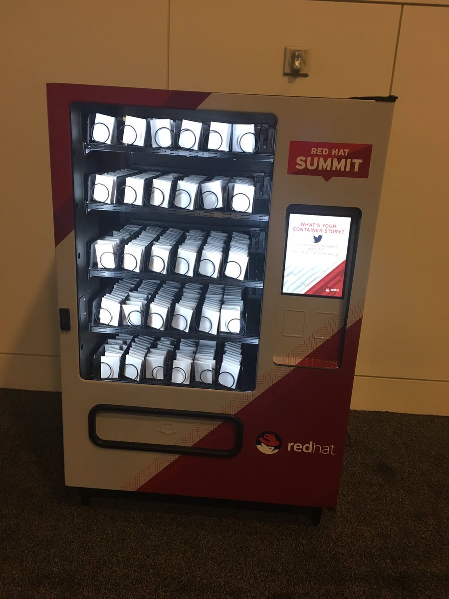 gabikaa's tweet photo. #redhatcontainers #RHC181 https://t.co/W9qtaGSrwq