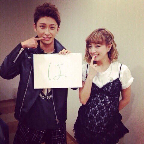 aaa_0715_aaa's tweet photo. 鹿児島の専門学生！！
aヲタ歴４年😍😍😍
最近千晃と與さんきてる❤️💙
ま、allだけど❤️💛💚💙💜💓💋
広島参戦済み
→鹿児島APT

#AAA好きな人全員RT 
#aヲタさんと繋がりたい 
#RTしたaヲタさん全員フォローする https://t.co/1m5NpOvLE9