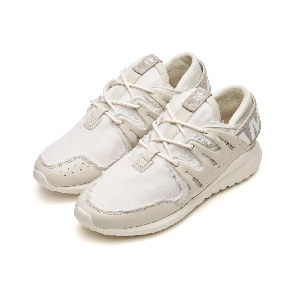 adidasalerts's tweet photo. Releasing tomorrow at 9am CEST.
Slam Jam x adidas Tubular Nova.
—> https://t.co/TPTGBZOMMS https://t.co/dYAX4pl0LE