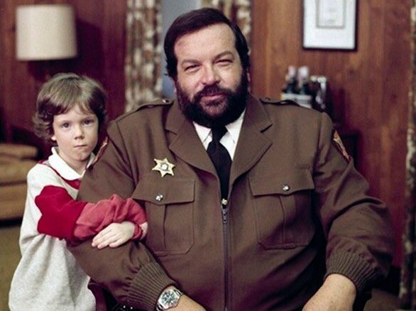 DaldoNews's tweet photo. I funerali di #BudSpencer si terranno nel pianeta di #h725 con le onorificenze di un capo di stato. #CarloPedersoli https://t.co/59PPAXLGIa