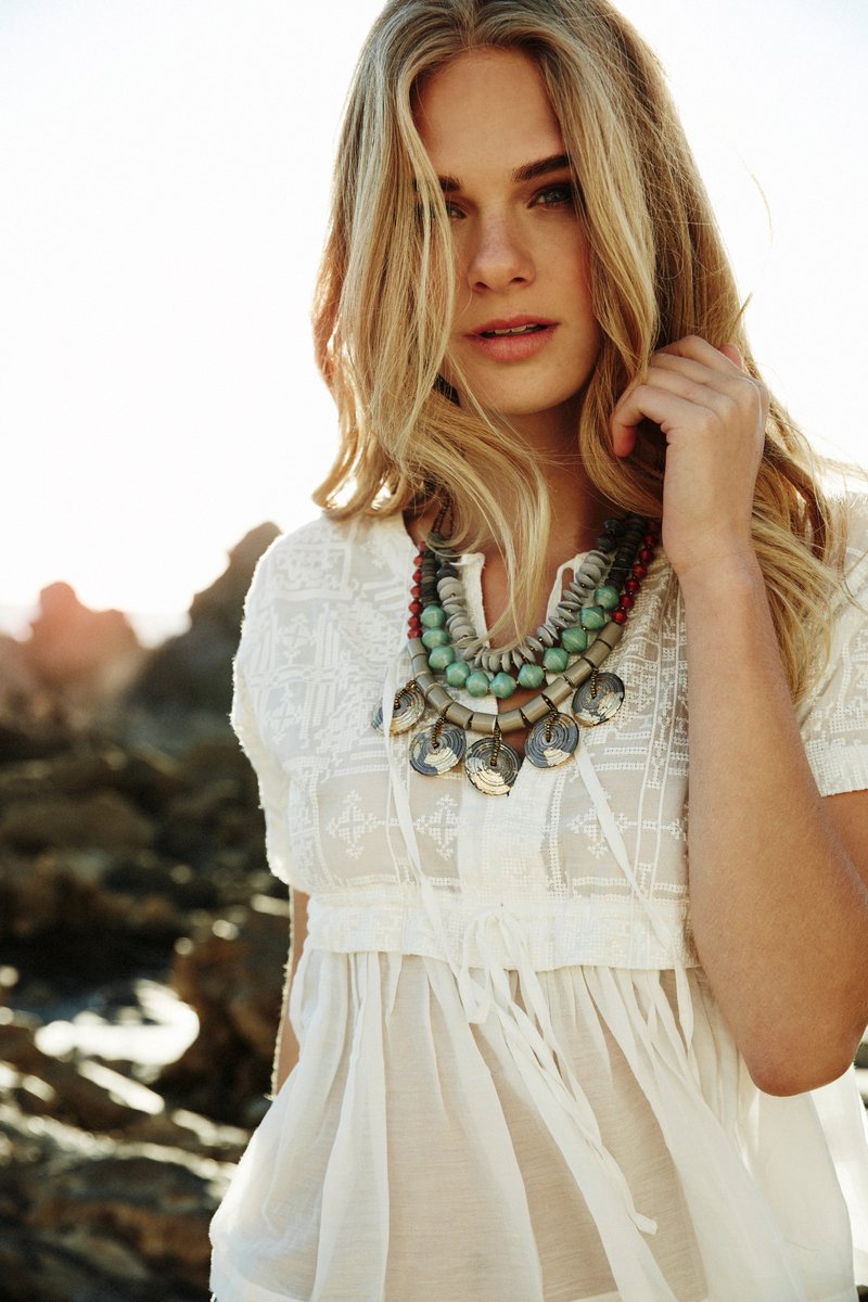 31bits's tweet photo. Necklace goals... The new Starfish Medley: https://t.co/gboawihtZU #bitsofsummer #bitsofstyle https://t.co/lqPGElyY3v