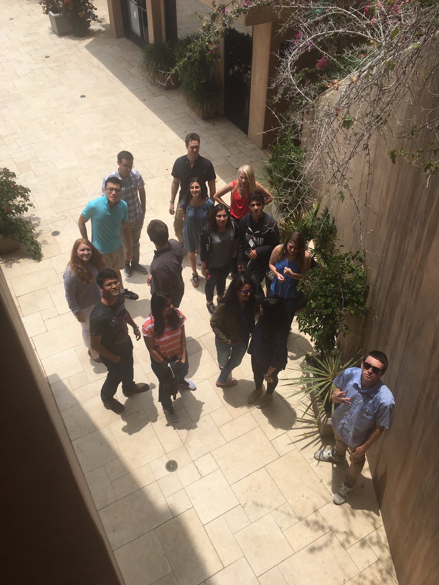 tyr's tweet photo. .@catmangan: you should feel super proud that the intern #FlockWalk tradition continues at @DnBb2b https://t.co/Q13lyHTMME