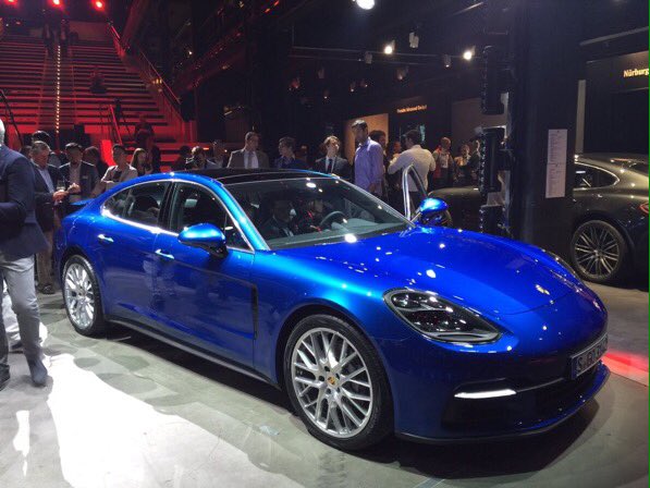 mpc9ja's tweet photo. It's the New 2017 #Porsche #Panamera https://t.co/ZAZySzFdEC