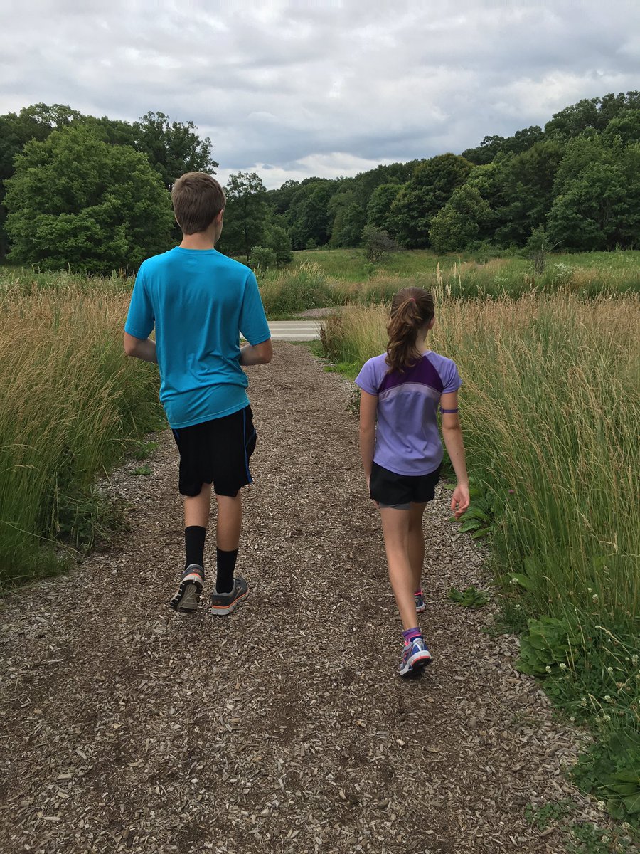 fatmanstories's tweet photo. Out #hiking at the @MortonArboretum with the kids. #FatManHiking #chooseyourpath #FatManRising https://t.co/8qNQVEBsvG