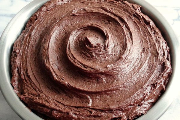 chefmarketmx's tweet photo. Prueba la combinación de chocolate semiamargo y licor de almendra. ¡Un verdadero agasajo para el paladar! https://t.co/4dmrlfjXxN